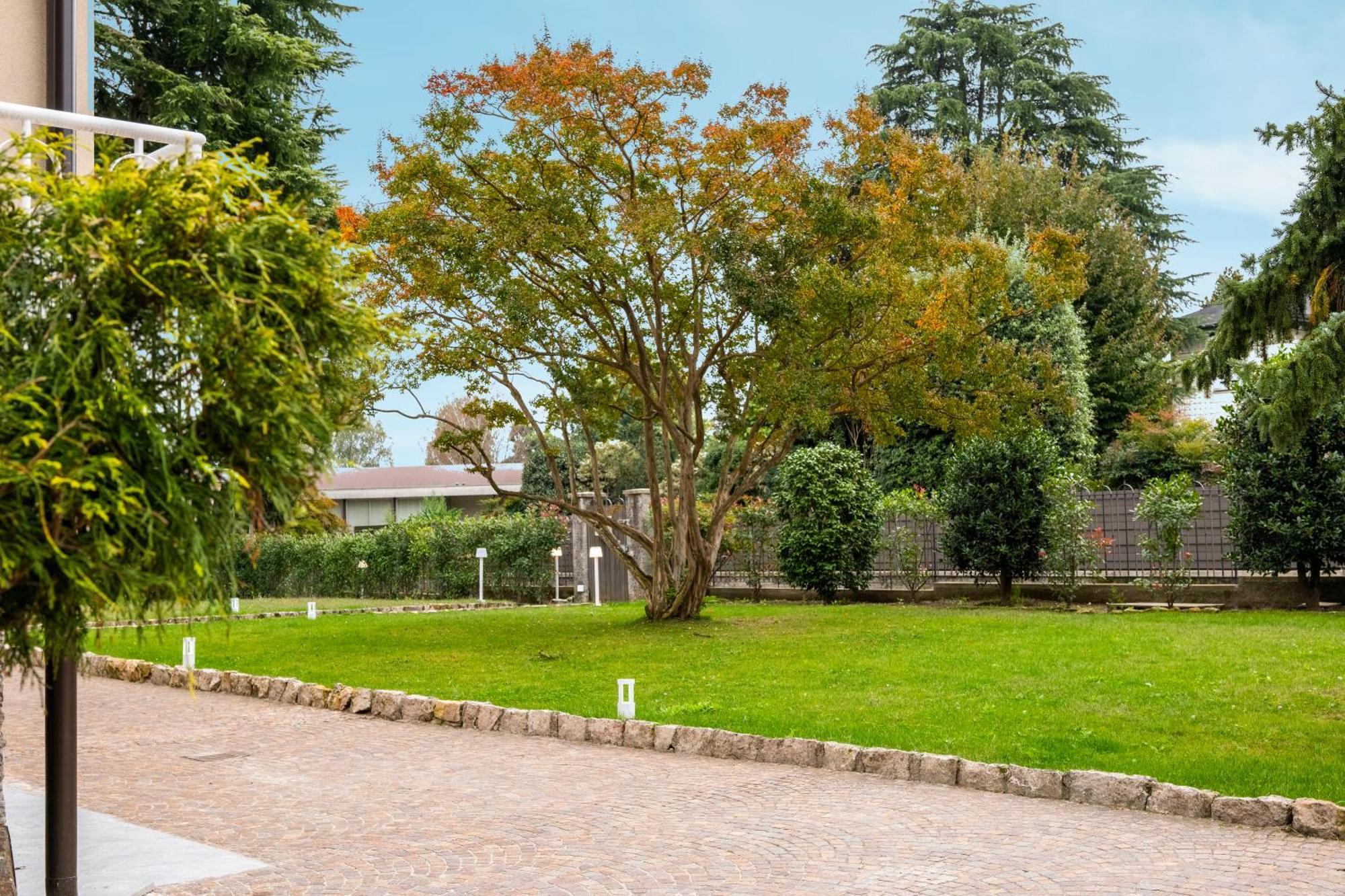 Villa Marchese Lake Maggiore Somma Lombardo Kültér fotó